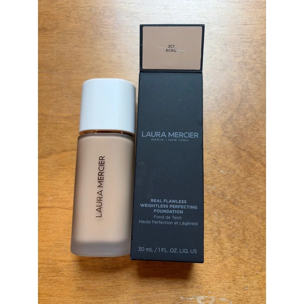 Laura Mercier Real Flawless Weightless Perfecting Foundation 2C1 Ecru 1oz 30ml